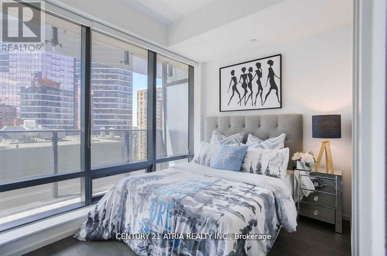 1705 - 5 St Joseph Street, Toronto, Ontario  M4Y 0B6 - Photo 14 - C13150872