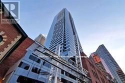 1705 - 5 St Joseph Street, Toronto, Ontario  M4Y 0B6 - Photo 2 - C13150872