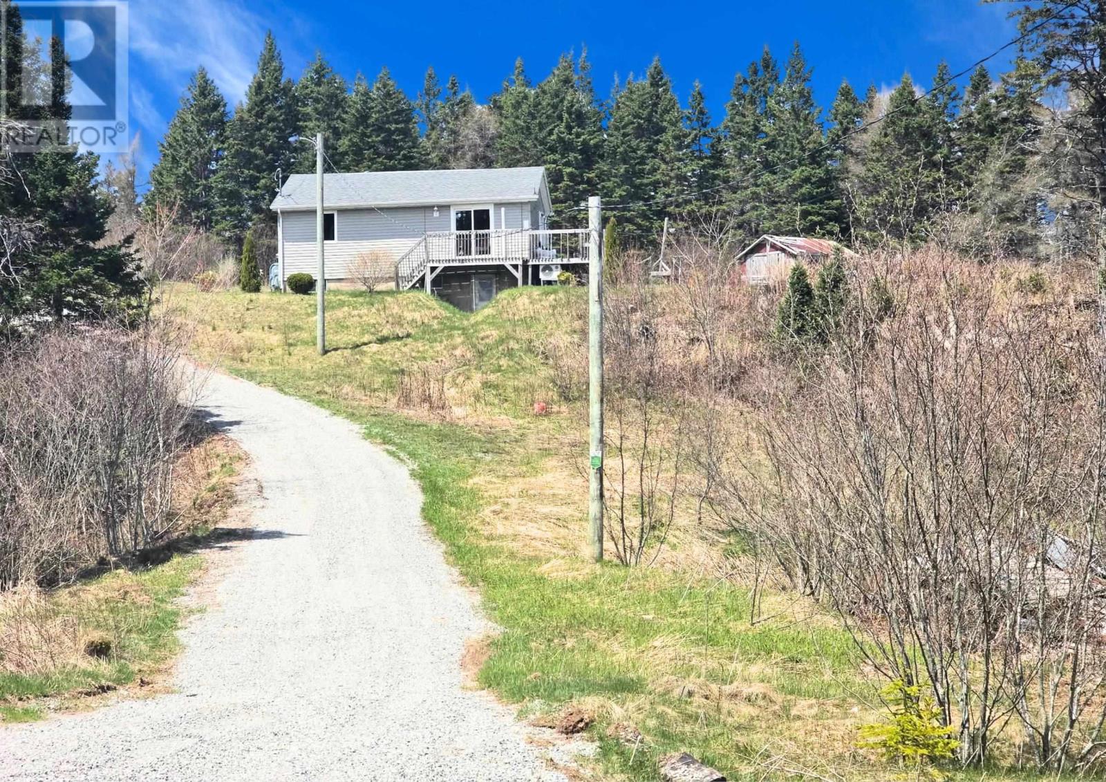 357 Salmon River, Enon