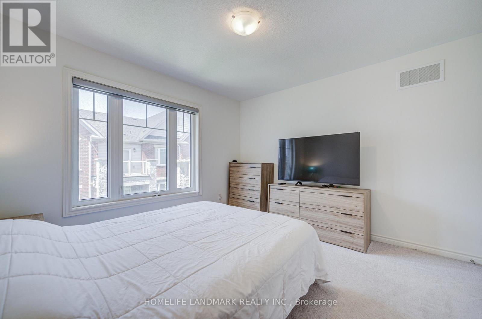 2576 Ladyfern Crossing, Pickering, Ontario L1X 0E6 - Photo 17 - E13150602