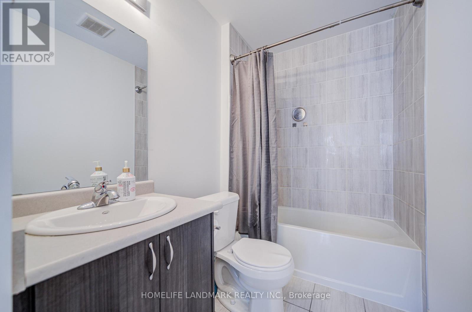 2576 Ladyfern Crossing, Pickering, Ontario L1X 0E6 - Photo 18 - E13150602