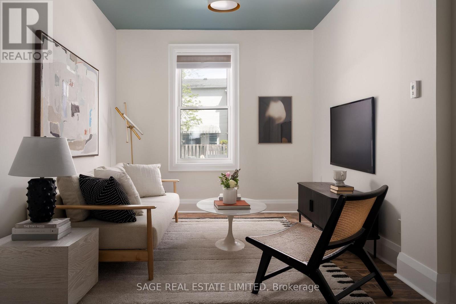 300 Westlake Avenue, Toronto, Ontario  M4C 4T6 - Photo 13 - E13150706