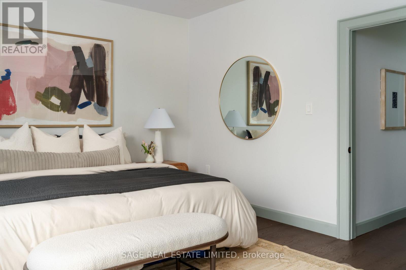 300 Westlake Avenue, Toronto, Ontario  M4C 4T6 - Photo 16 - E13150706