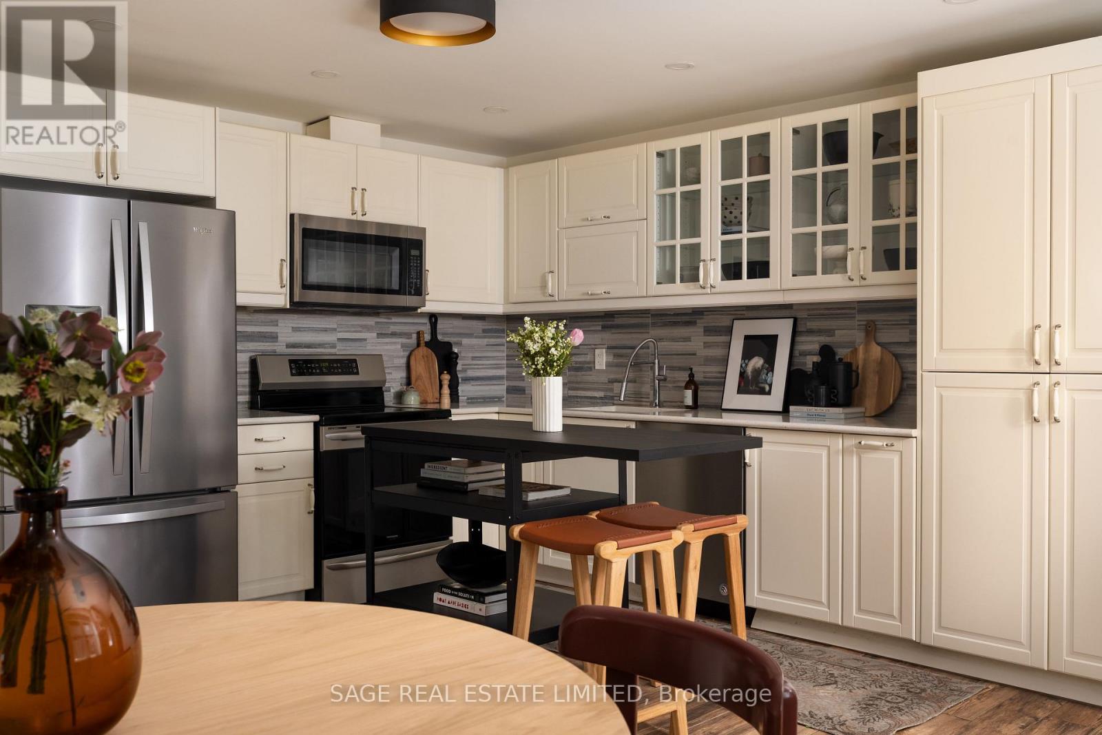 300 Westlake Avenue, Toronto, Ontario  M4C 4T6 - Photo 41 - E13150706