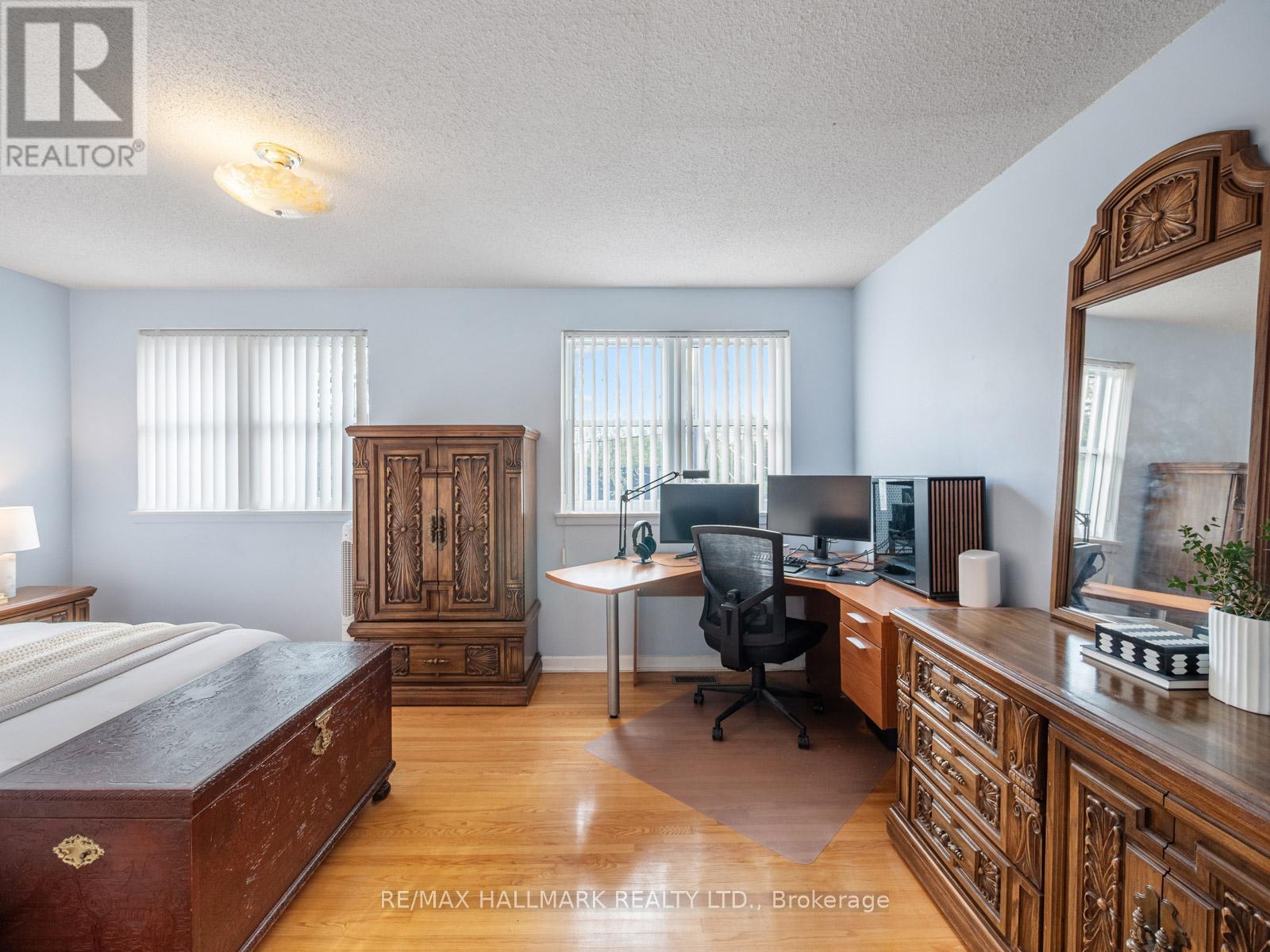 453 Jones Avenue, Toronto, Ontario  M4J 3G7 - Photo 21 - E13150722