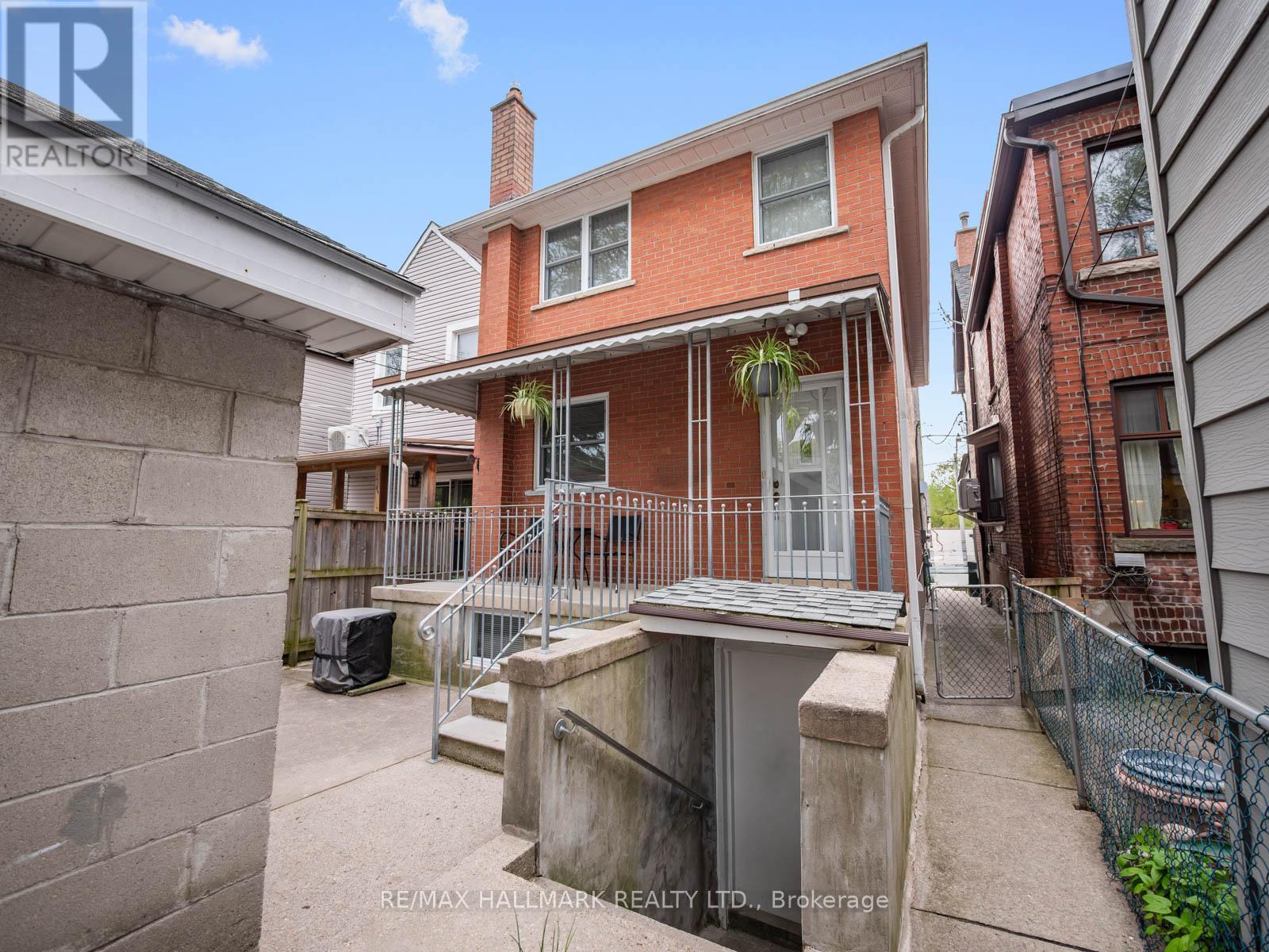 453 Jones Avenue, Toronto, Ontario  M4J 3G7 - Photo 45 - E13150722