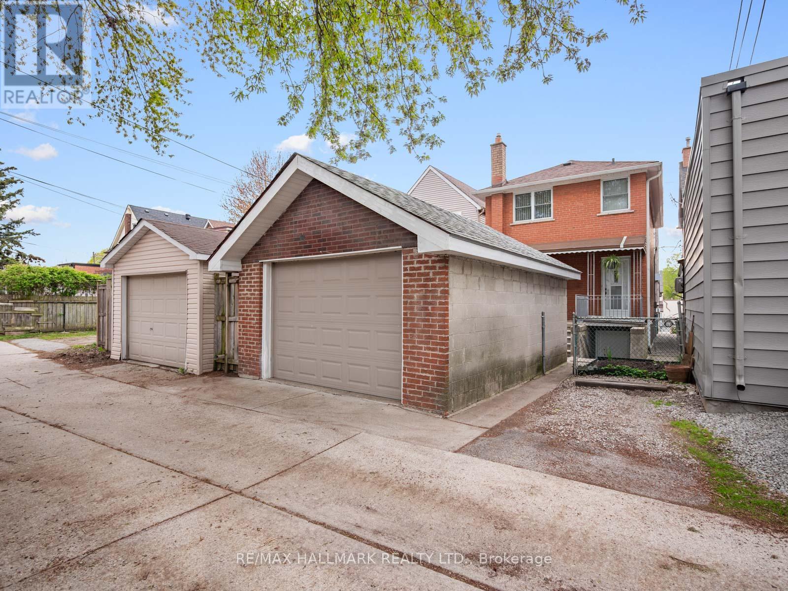 453 Jones Avenue, Toronto, Ontario  M4J 3G7 - Photo 50 - E13150722