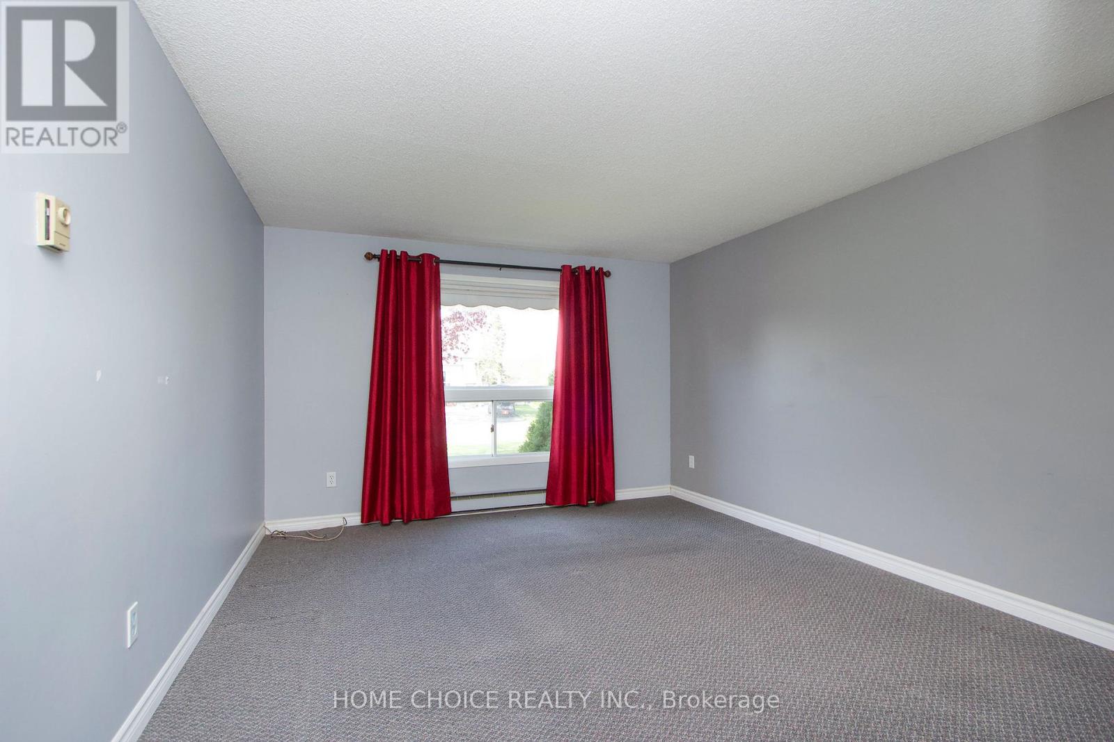 46 Fairway Drive, Clarington, Ontario  L1B 1B3 - Photo 12 - E13150842