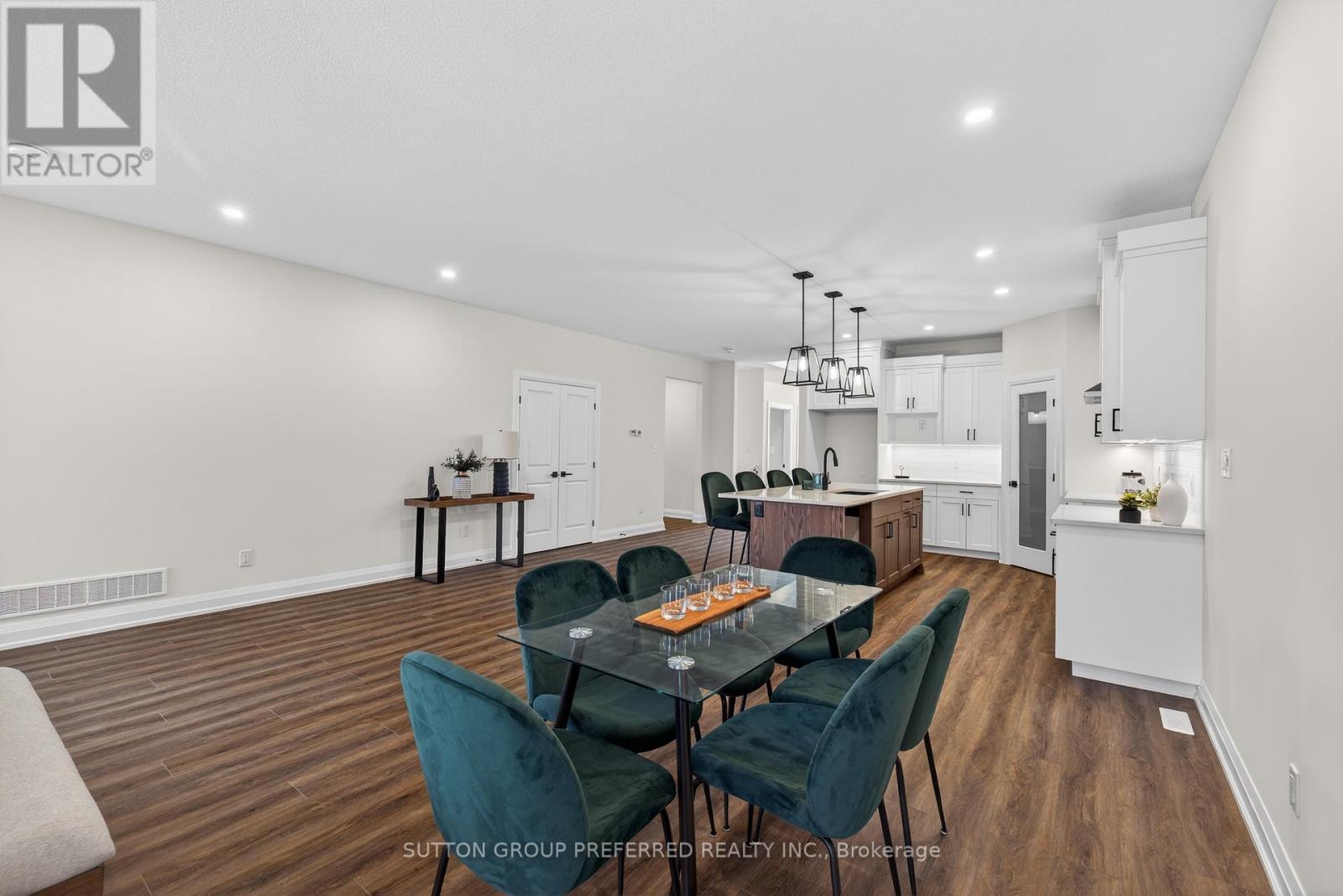 28 - 175 Glengariff Drive, Southwold, Ontario  N5P 0G1 - Photo 17 - X12321890