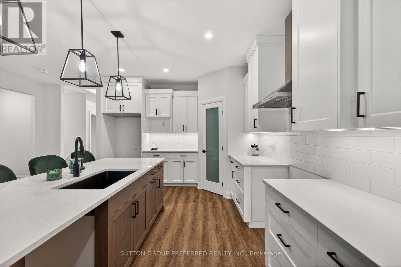 28 - 175 Glengariff Drive, Southwold, Ontario  N5P 0G1 - Photo 11 - X12321890