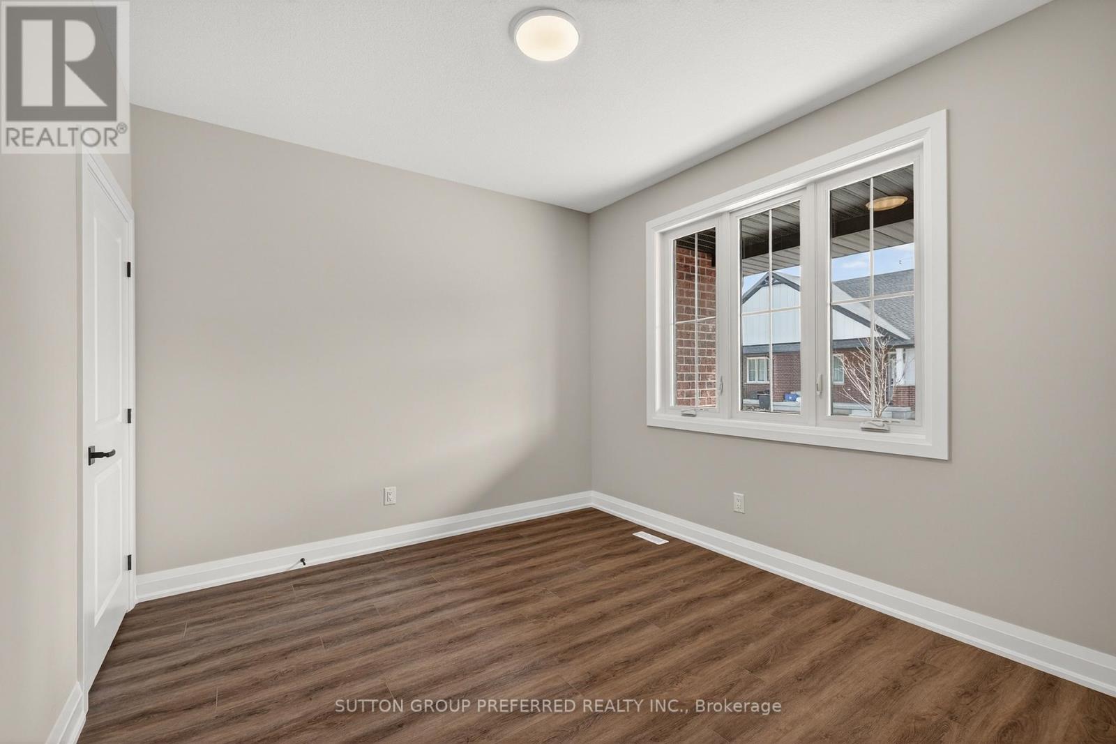 28 - 175 Glengariff Drive, Southwold, Ontario  N5P 0G1 - Photo 3 - X12321890