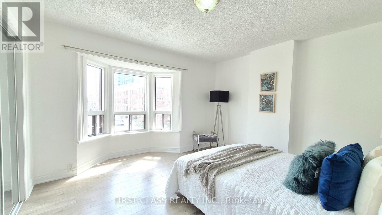 356 Wallace Avenue, Toronto, Ontario  M6P 3P2 - Photo 20 - W13028384