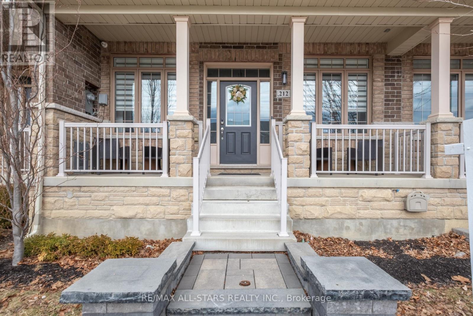 212 East's Corners Boulevard, Vaughan, Ontario  L4H 4H3 - Photo 2 - N13150680