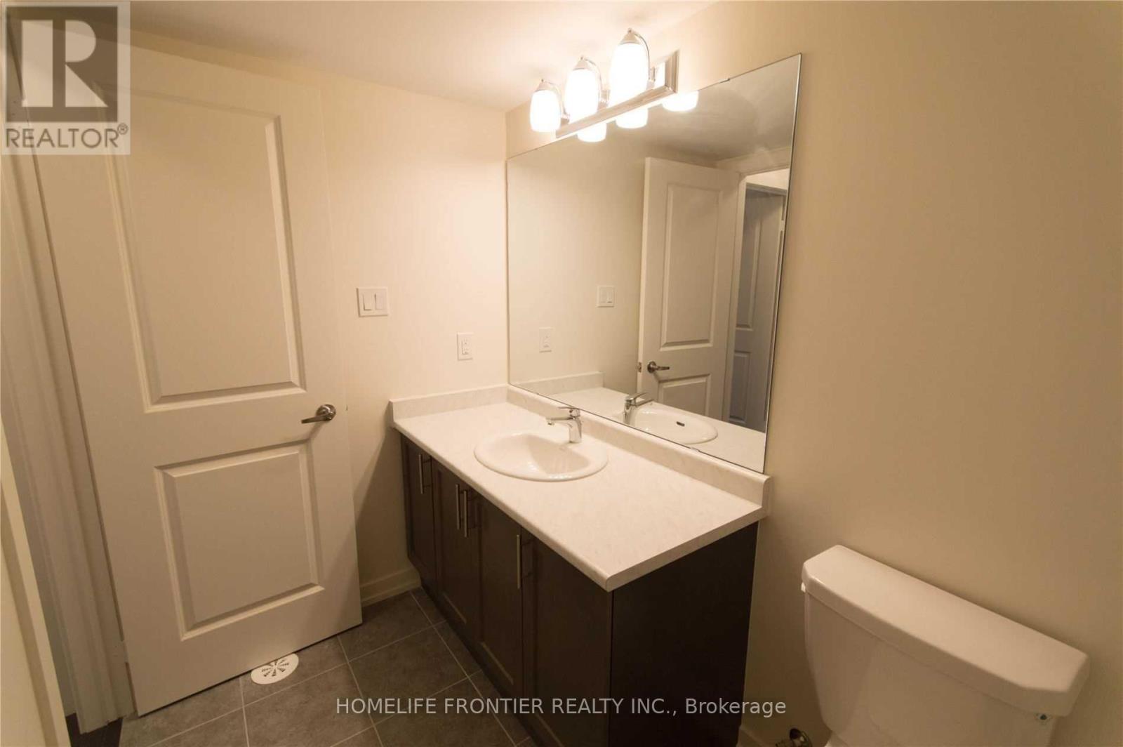 415 - 1 Whitaker Way, Whitchurch-Stouffville, Ontario  L4A 4T4 - Photo 11 - N13150690