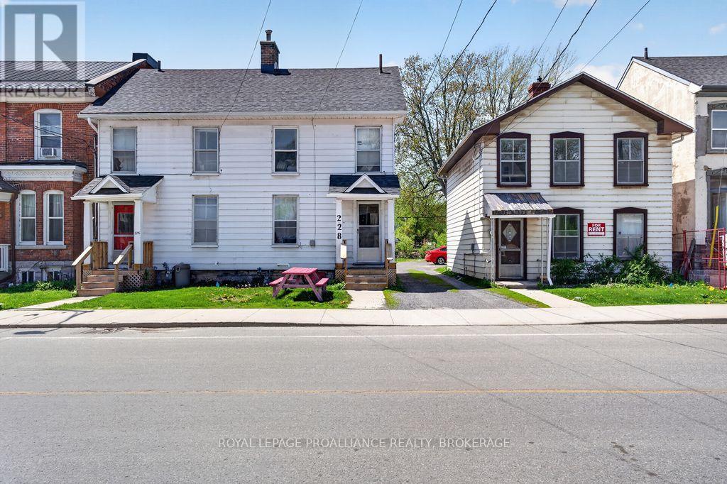 230-228-226 University Avenue E, Kingston, Ontario  K7L 3P6 - Photo 3 - X13150882