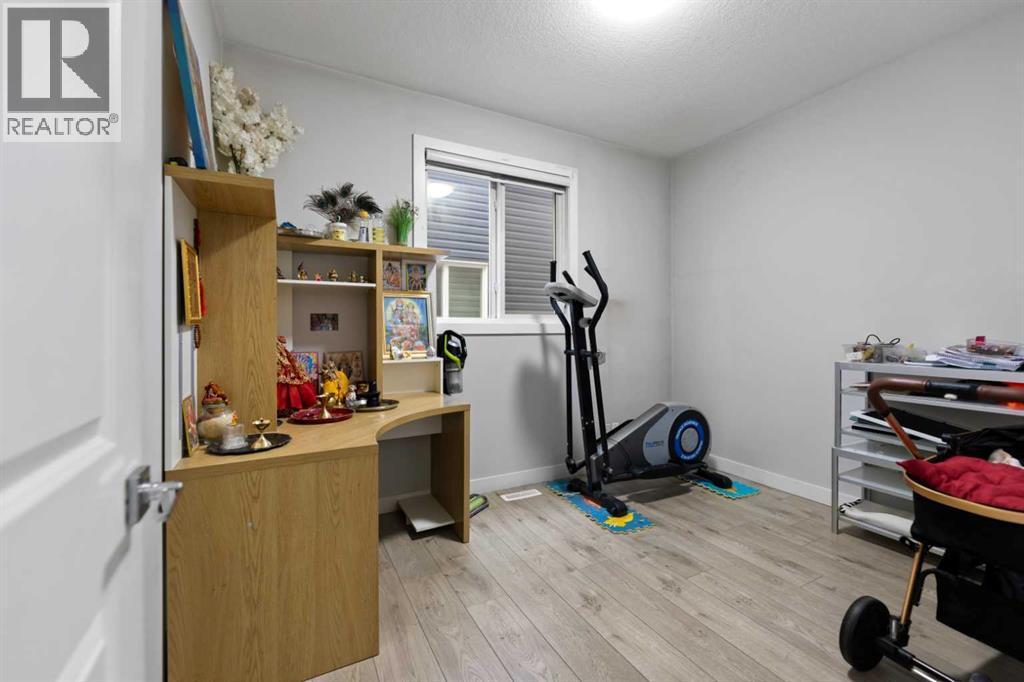 439 Bayview Way SW, Airdrie, Alberta  T4B 0R7 - Photo 9 - A2304801
