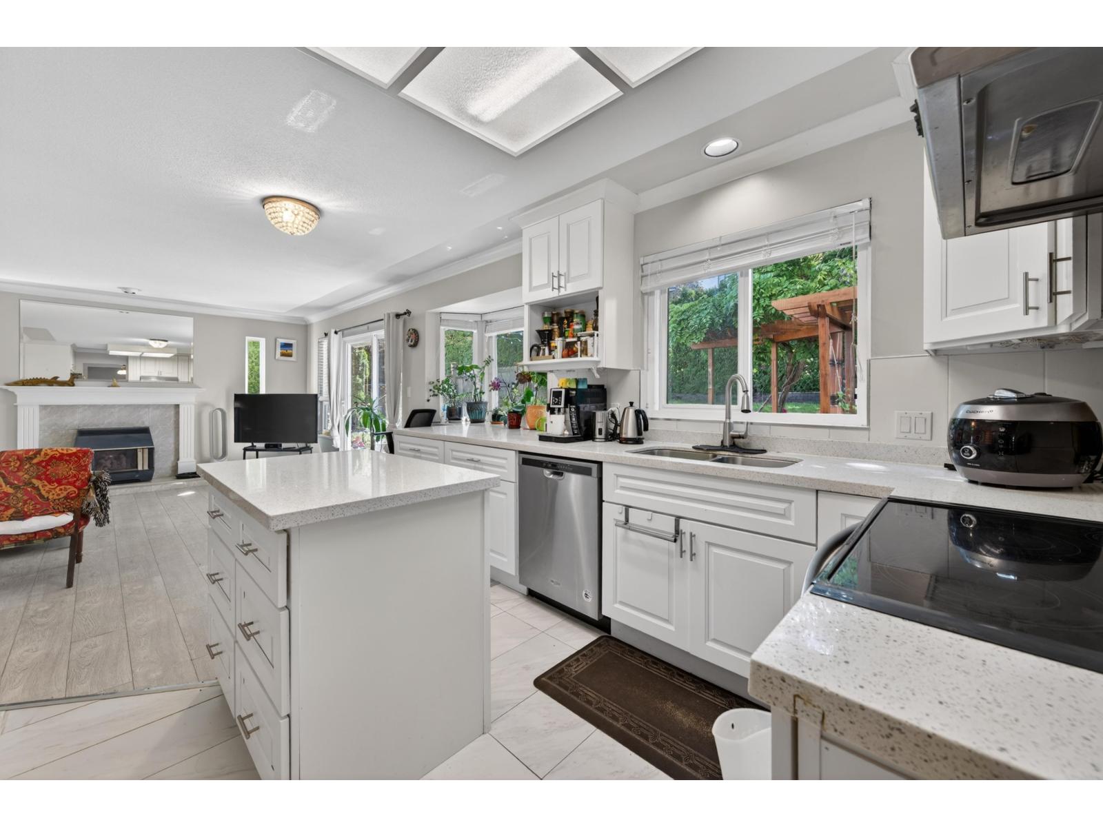 9465 164 Street, Surrey, British Columbia  V4N 3C8 - Photo 11 - R3125241