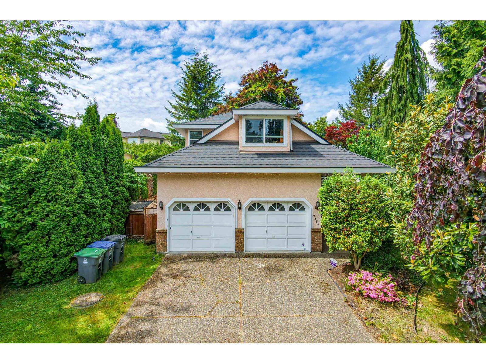 9465 164 Street, Surrey, British Columbia  V4N 3C8 - Photo 1 - R3125241
