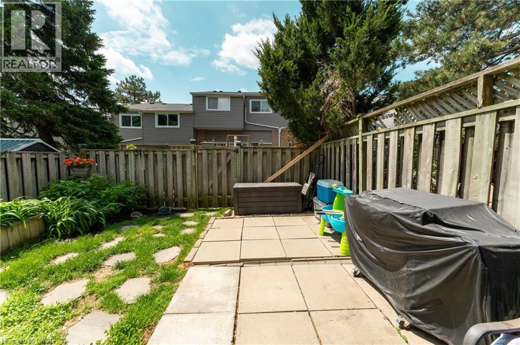 2050 Upper Middle Road Unit# 114, Burlington, Ontario  L7P 2Z9 - Photo 35 - 40831843