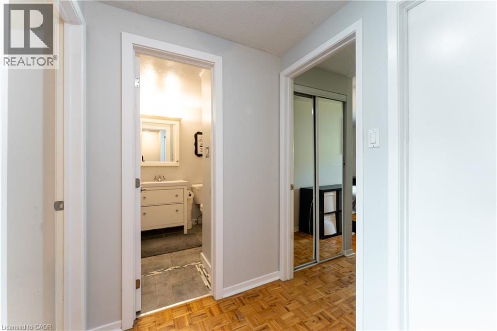 2050 Upper Middle Road Unit# 114, Burlington, Ontario  L7P 2Z9 - Photo 27 - 40831843