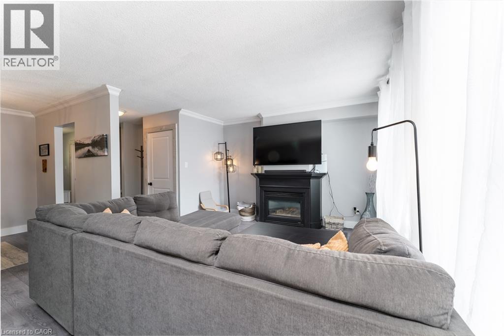 2050 Upper Middle Road Unit# 114, Burlington, Ontario  L7P 2Z9 - Photo 18 - 40831843
