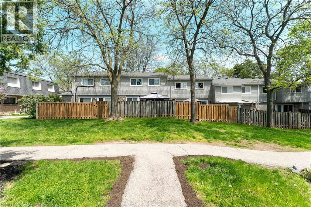 2050 Upper Middle Road Unit# 114, Burlington, Ontario  L7P 2Z9 - Photo 41 - 40831843