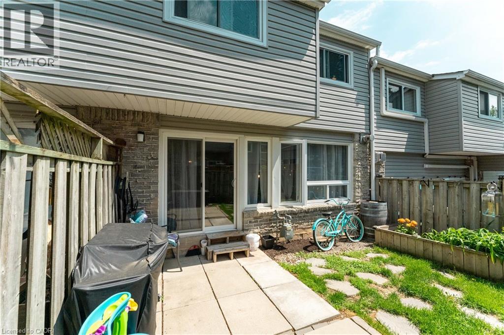 2050 Upper Middle Road Unit# 114, Burlington, Ontario  L7P 2Z9 - Photo 37 - 40831843