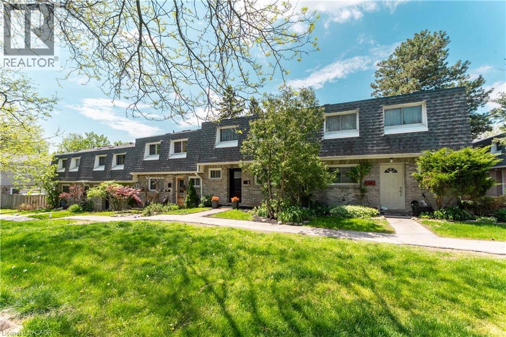 2050 Upper Middle Road Unit# 114, Burlington, Ontario  L7P 2Z9 - Photo 3 - 40831843