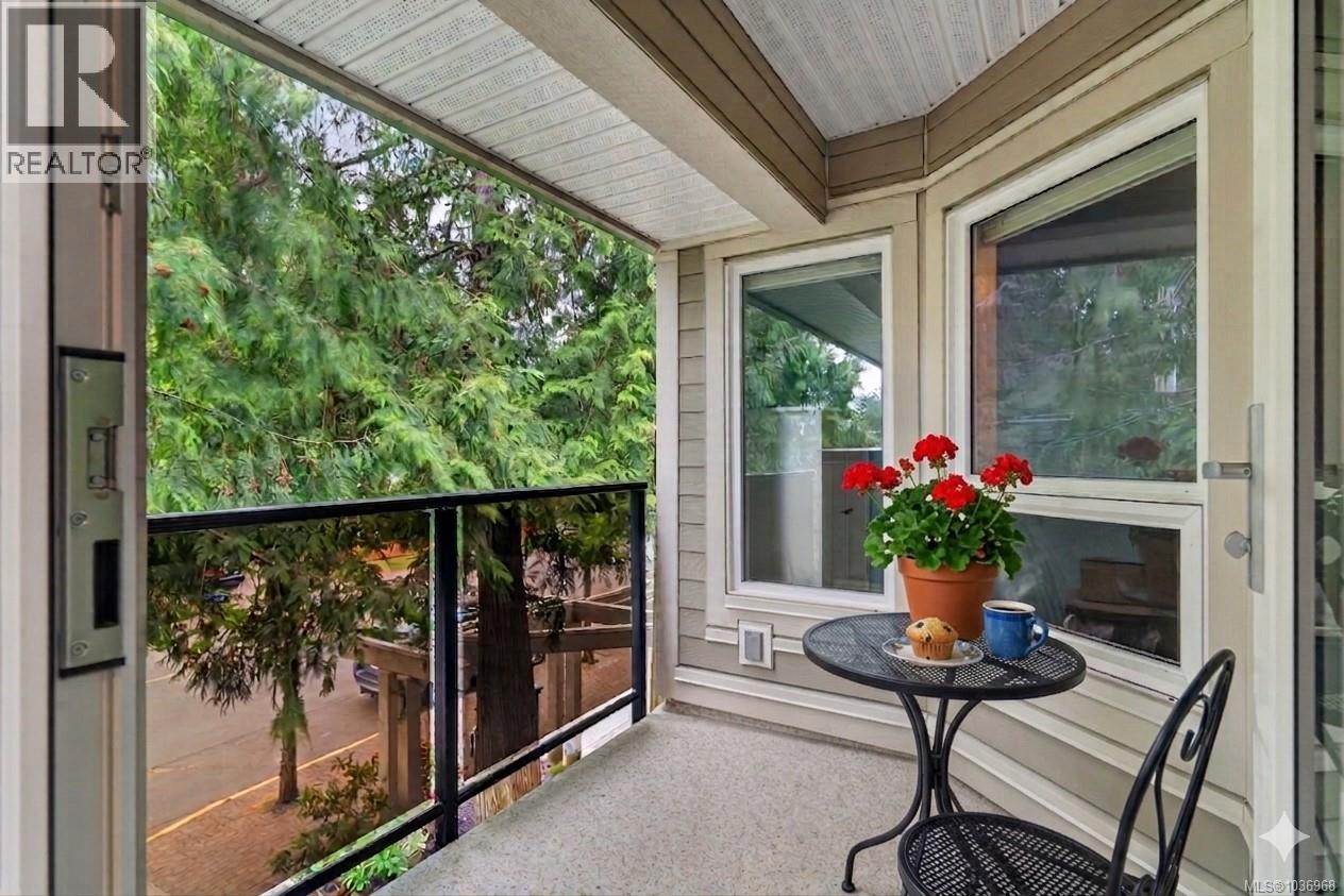 7 219 Fern Rd W, Qualicum Beach, British Columbia  V9K 2M2 - Photo 9 - 1036968