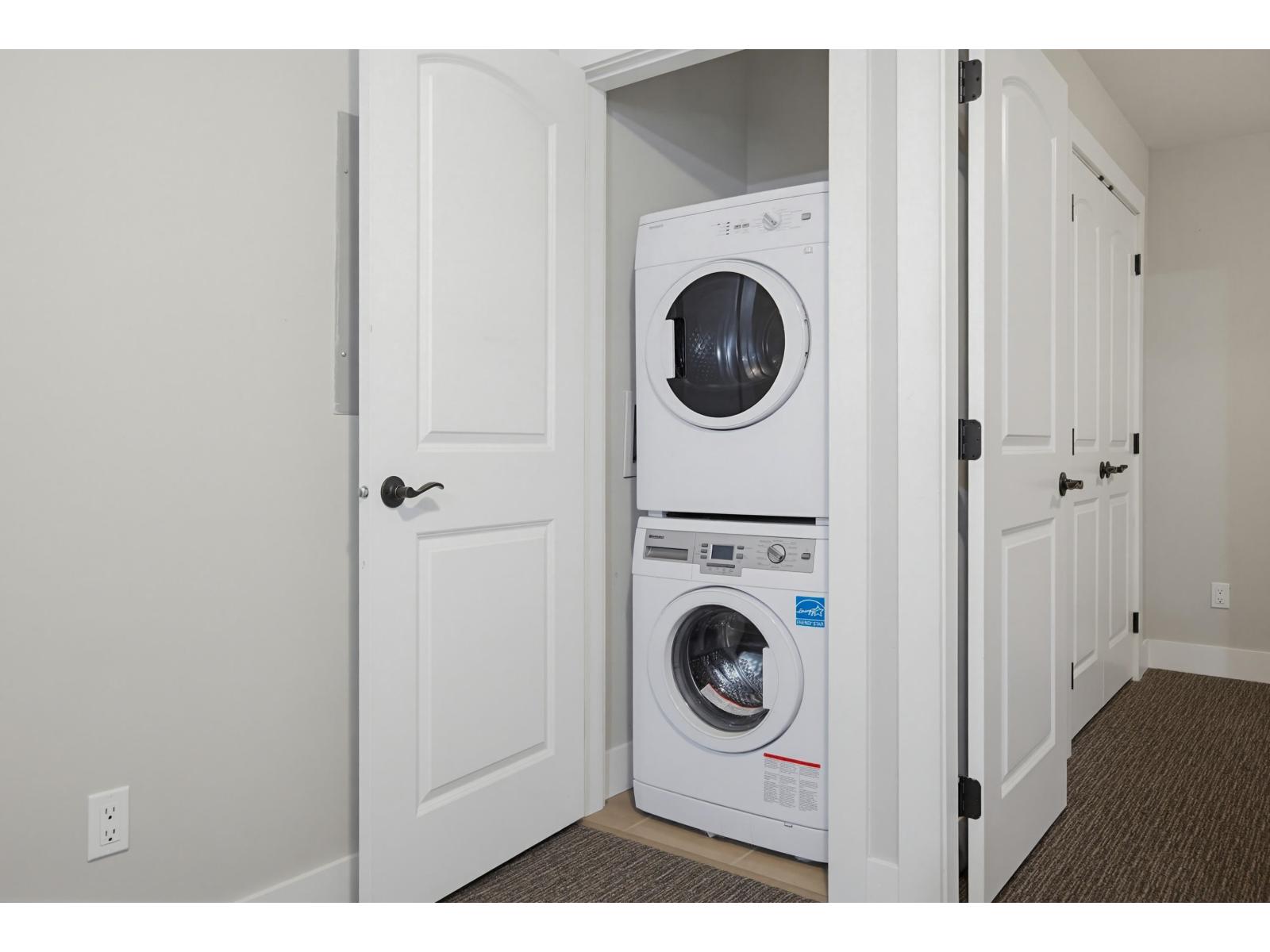 8090 209 Street, Langley, British Columbia  V2Y 0R2 - Photo 35 - R3125315
