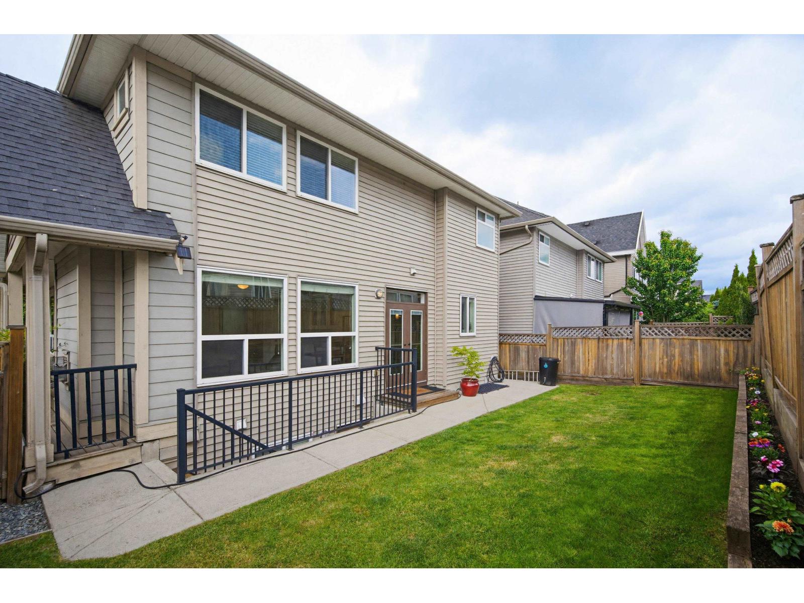 8090 209 Street, Langley, British Columbia  V2Y 0R2 - Photo 38 - R3125315