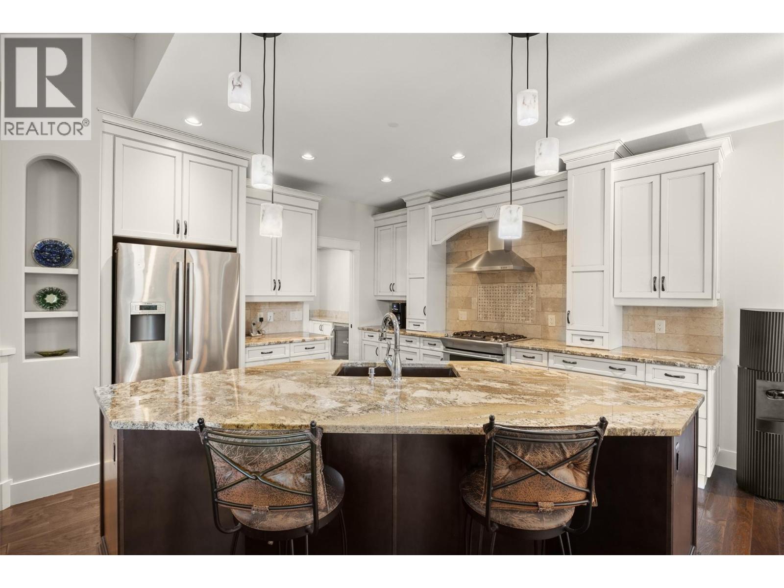 2497 Paramount Drive, West Kelowna, British Columbia  V4T 3K4 - Photo 12 - 10387704