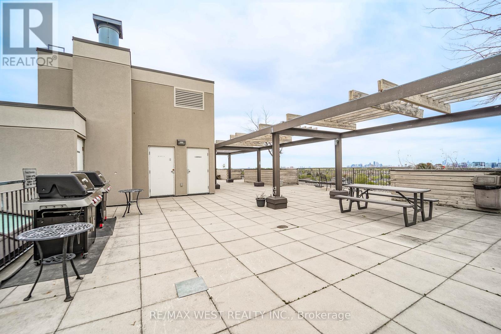 208 - 1030 Sheppard Avenue W, Toronto, Ontario  M3H 6C1 - Photo 12 - C13144680