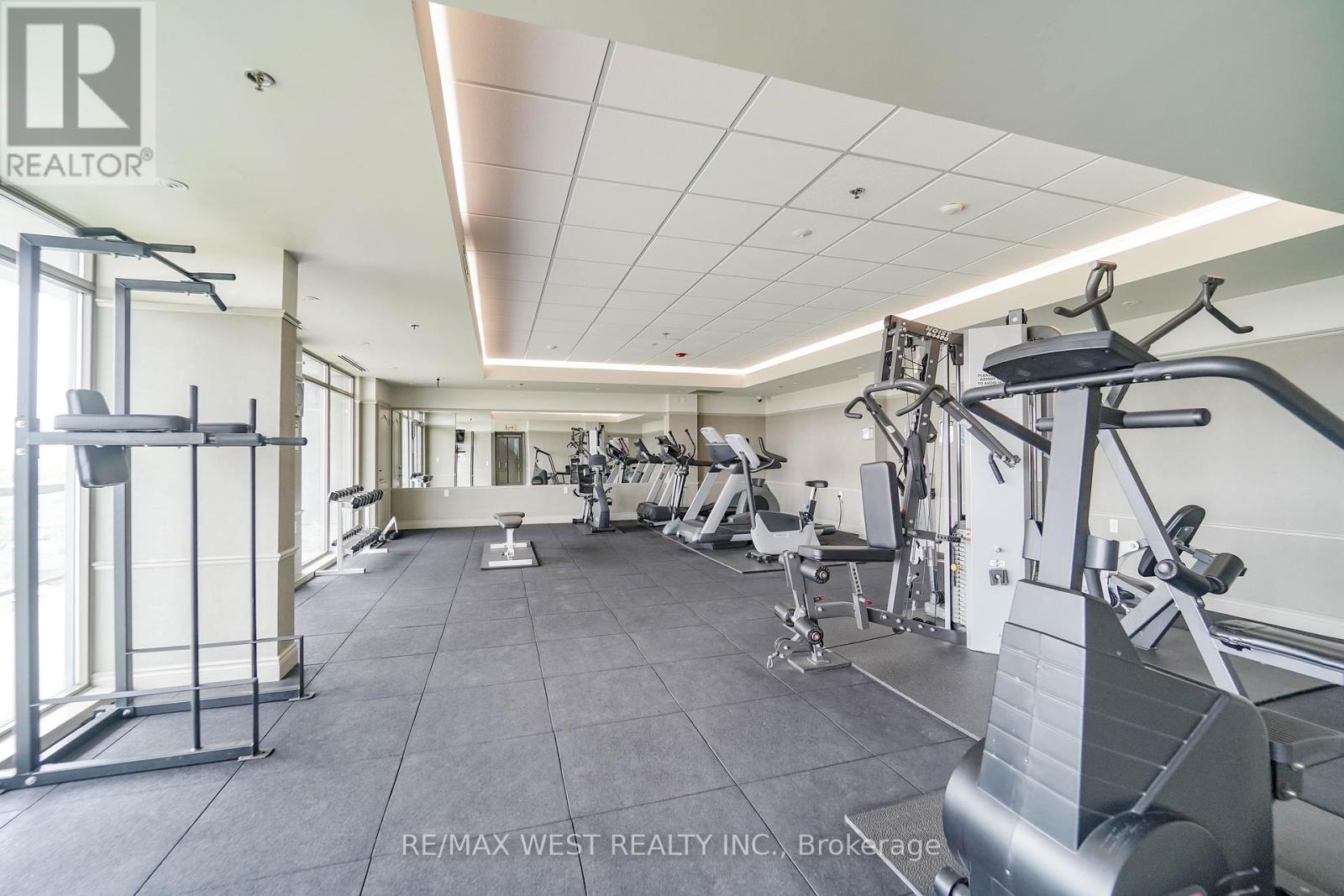 208 - 1030 Sheppard Avenue W, Toronto, Ontario  M3H 6C1 - Photo 11 - C13144680