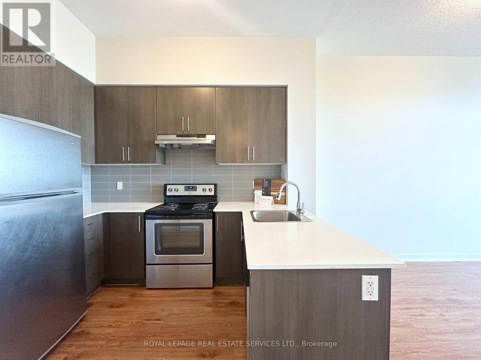 407 - 188 Clark Boulevard, Brampton, Ontario  L6T 0J2 - Photo 3 - W13150584