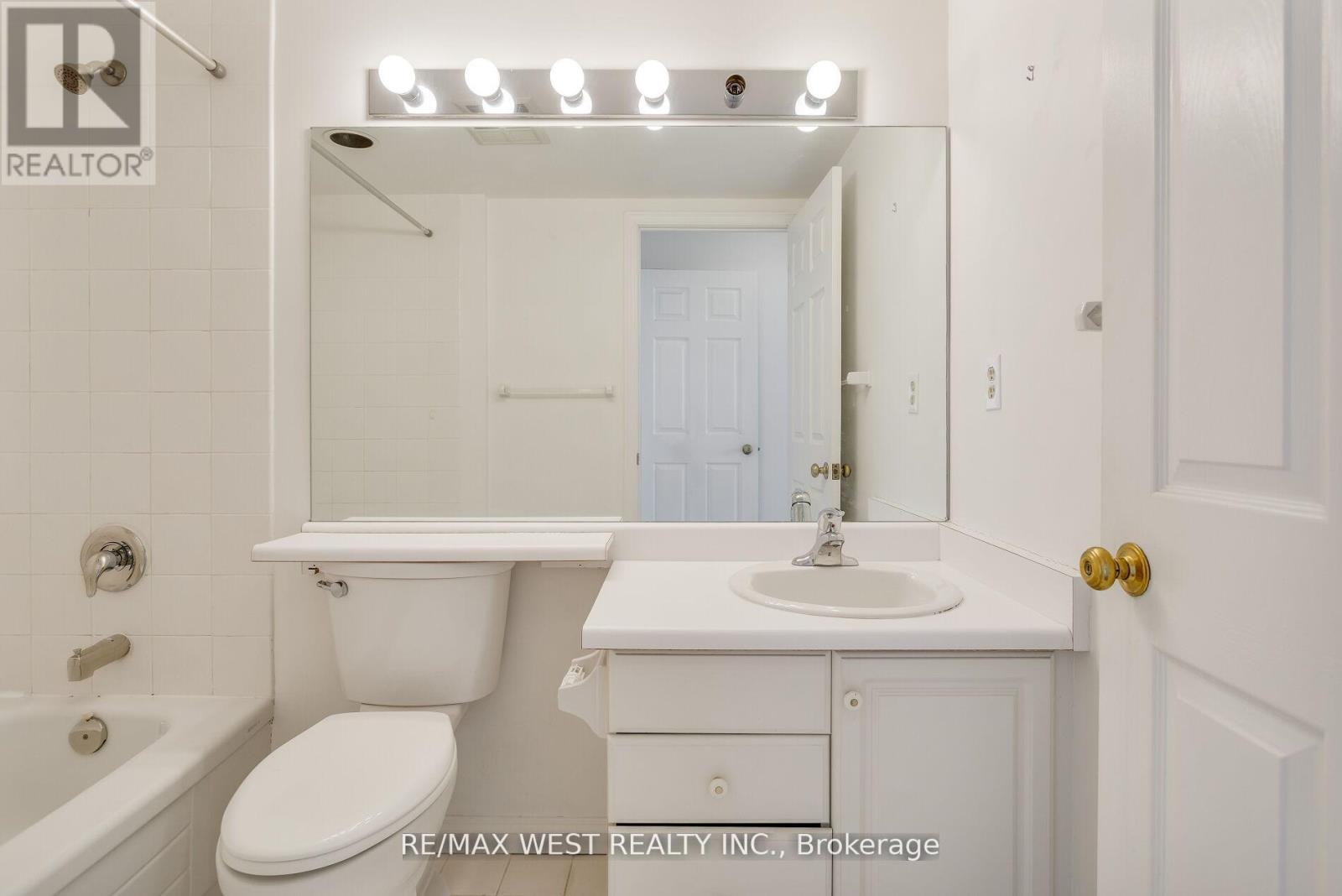 411 - 1 Aberfoyle Crescent, Toronto, Ontario  M8X 2X8 - Photo 18 - W13150614