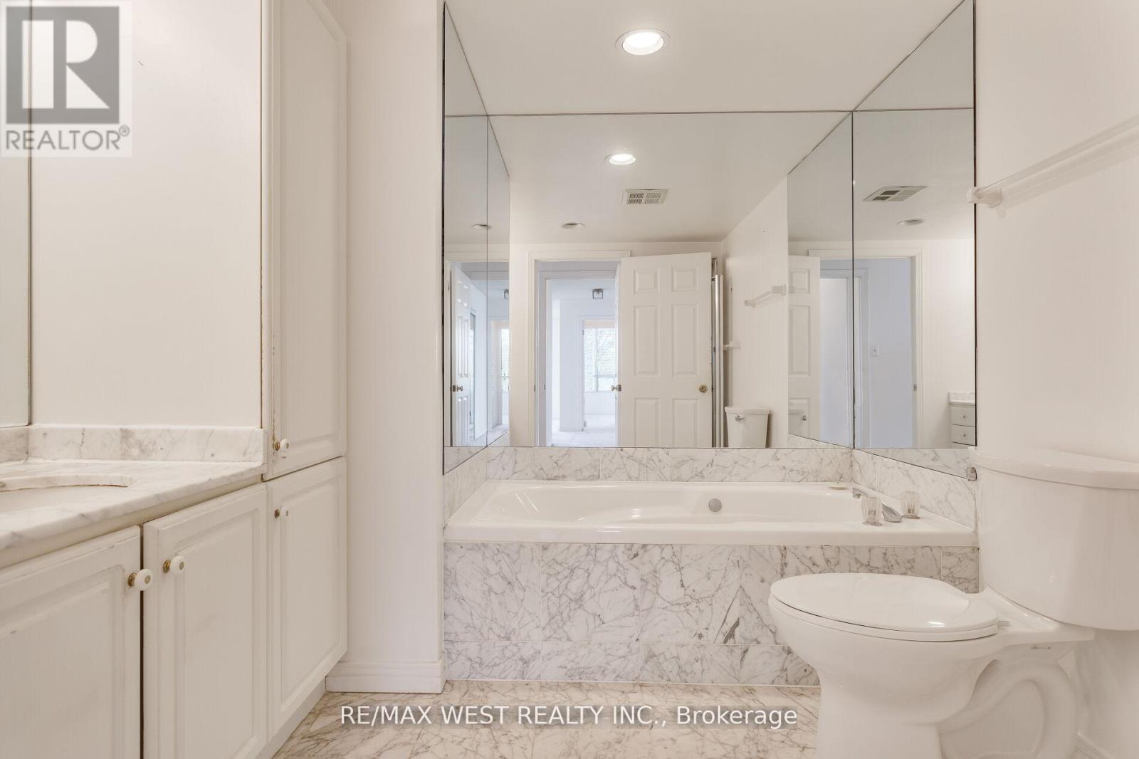 411 - 1 Aberfoyle Crescent, Toronto, Ontario  M8X 2X8 - Photo 30 - W13150614