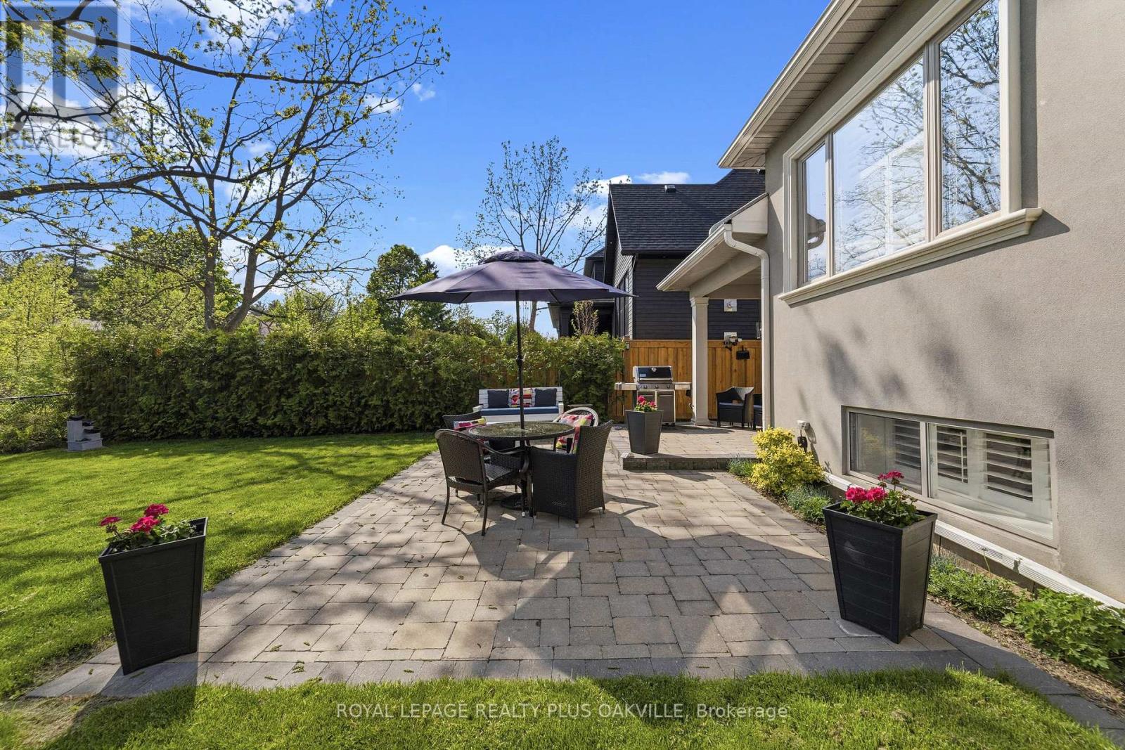 208 Mohawk Road, Oakville, Ontario  L6L 2Z2 - Photo 43 - W13150748