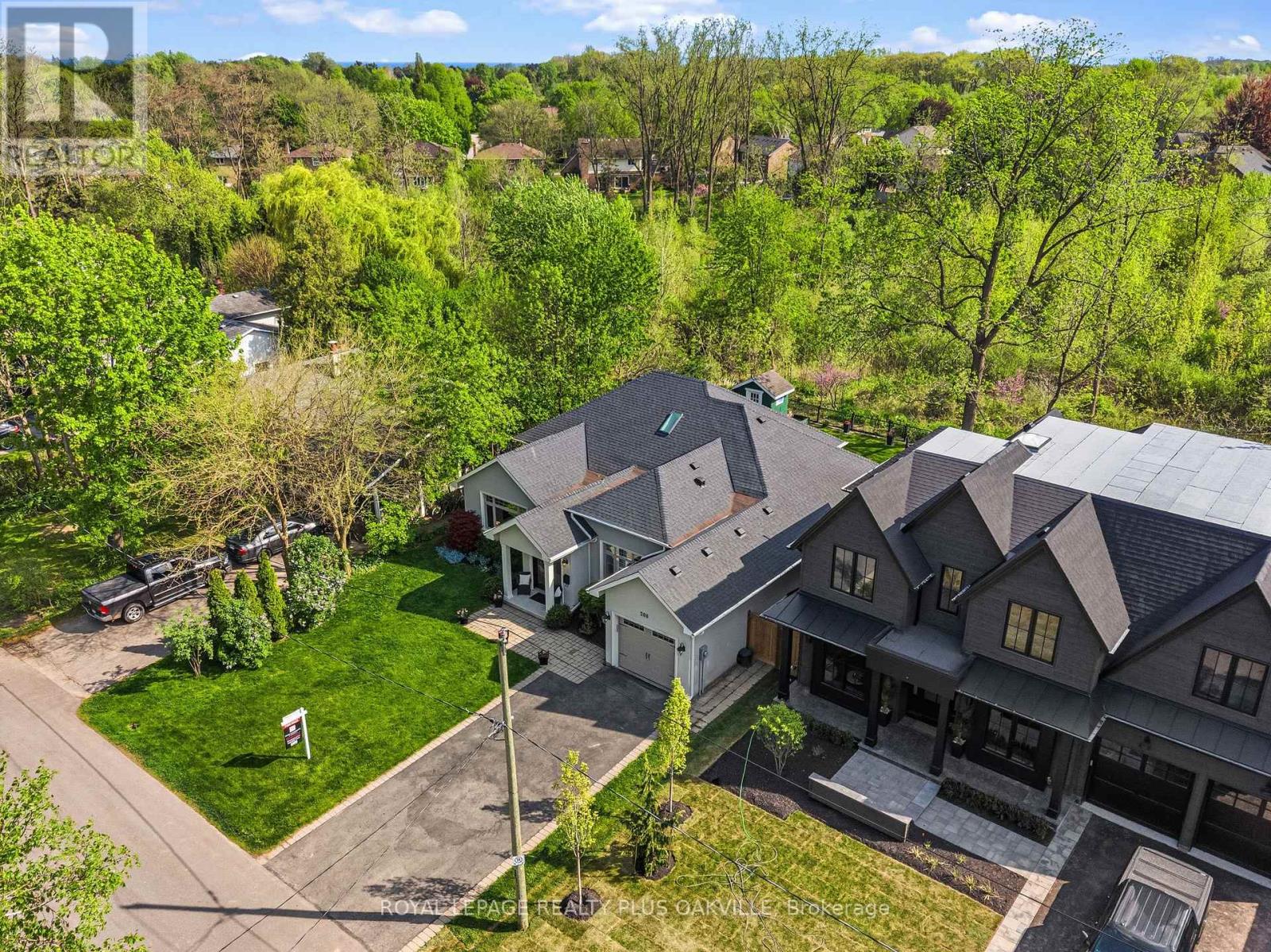 208 Mohawk Road, Oakville, Ontario  L6L 2Z2 - Photo 47 - W13150748