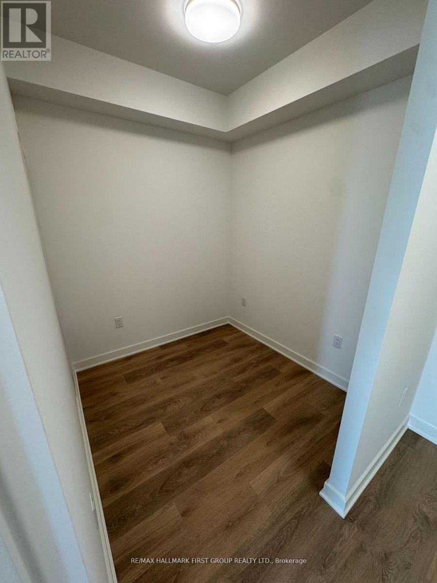 621 - 1185 Dupont Street, Toronto, Ontario  M6H 0G5 - Photo 5 - W13150756