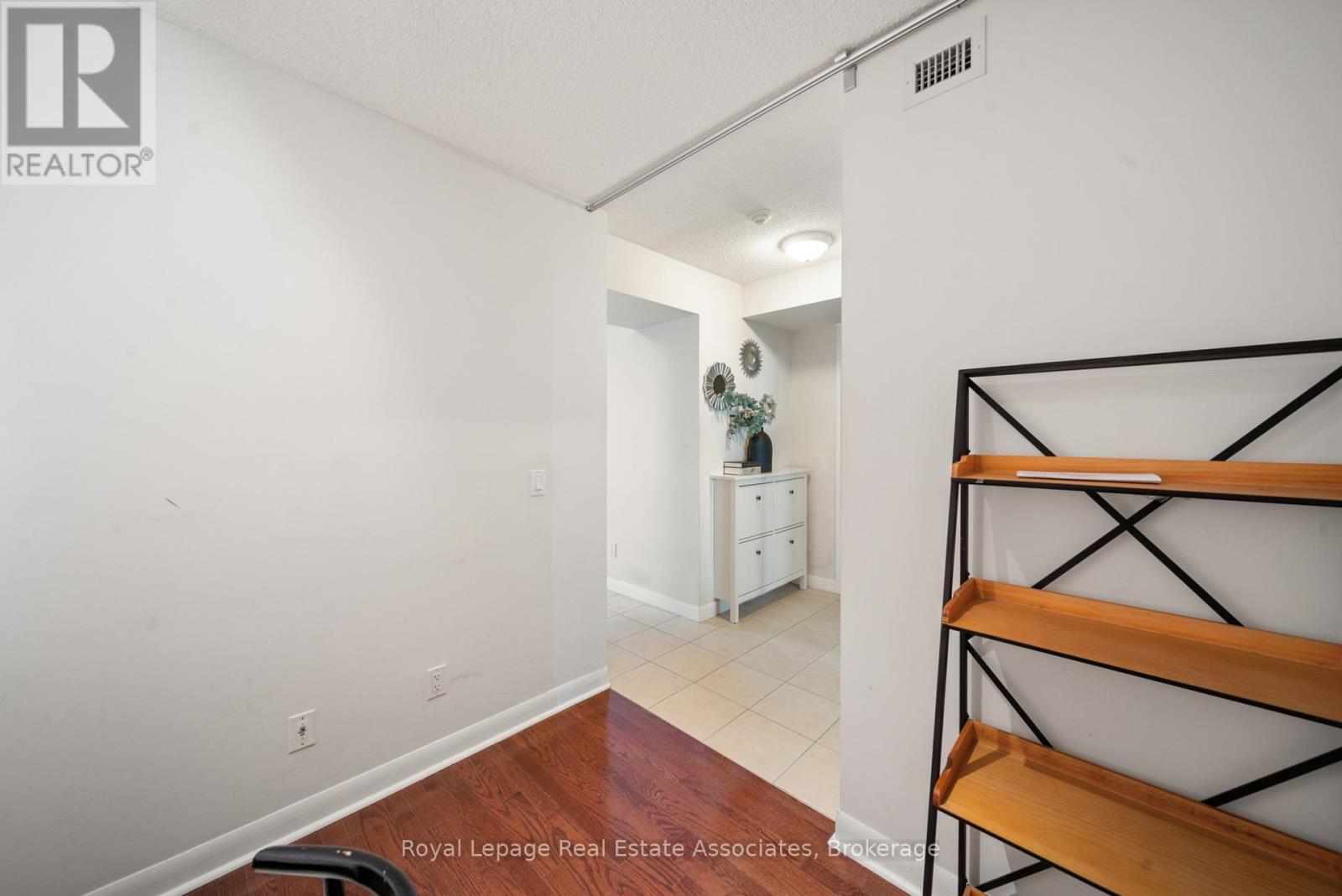 1601 - 225 Sherway Gardens Road, Toronto, Ontario M9C 0A3 - Photo 13 - W13150796