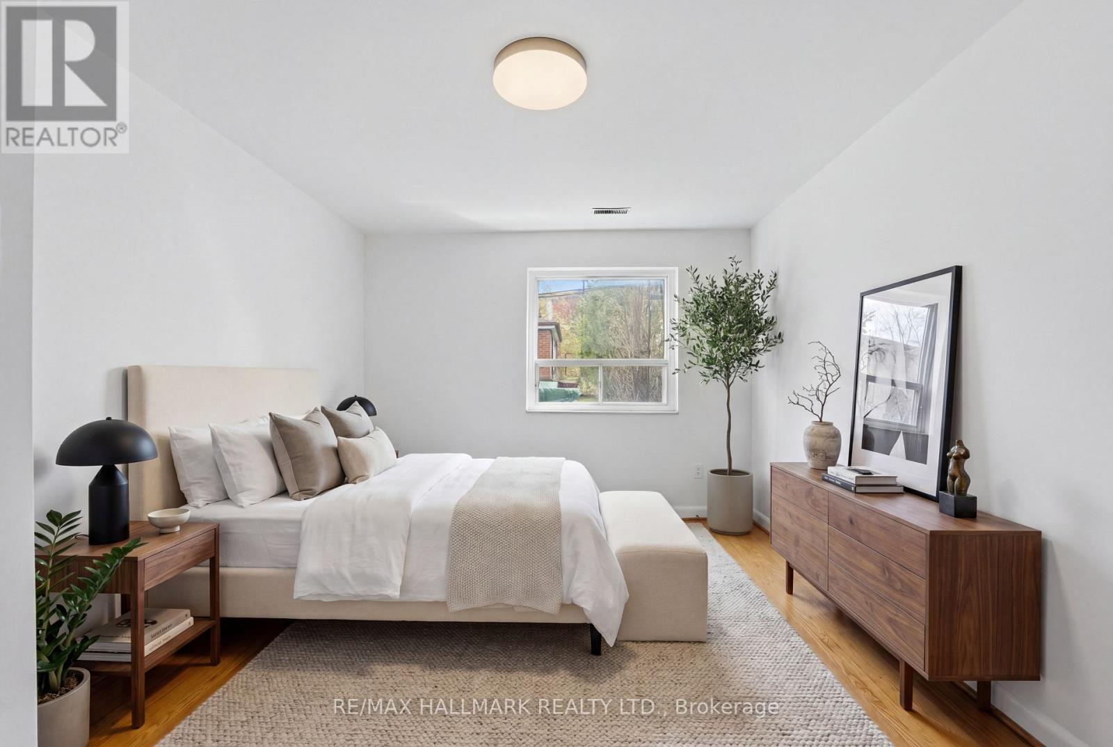 54 Gotham Court, Toronto, Ontario  M6M 2N8 - Photo 15 - W13150820