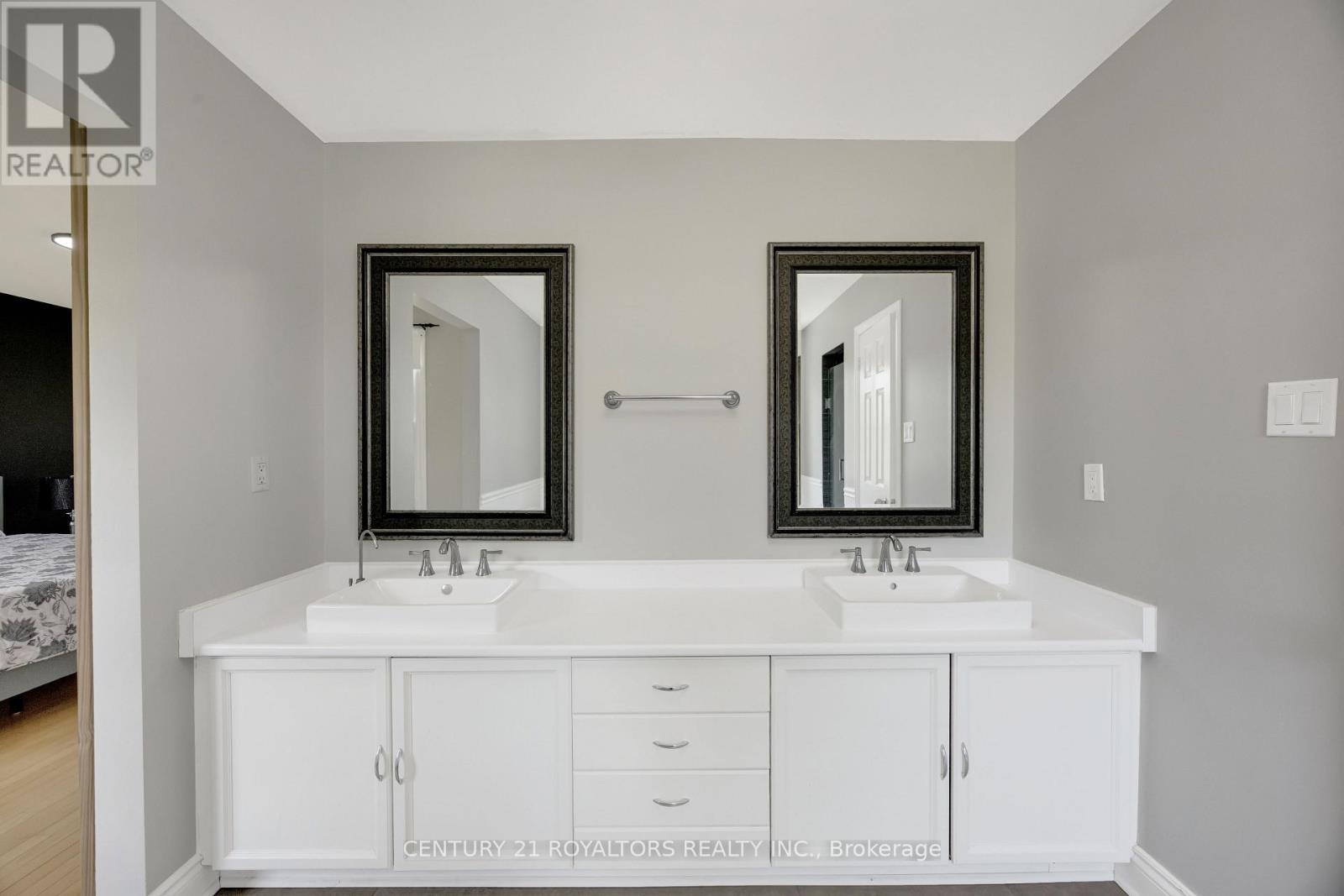 8 Elite Road, Caledon, Ontario  L7K 0L2 - Photo 25 - W13150852