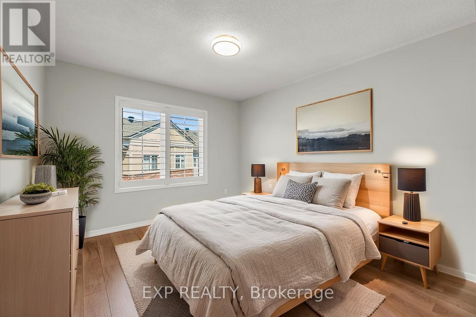 9 - 2557 Sixth Line, Oakville, Ontario  L6H 0H7 - Photo 4 - W13150880