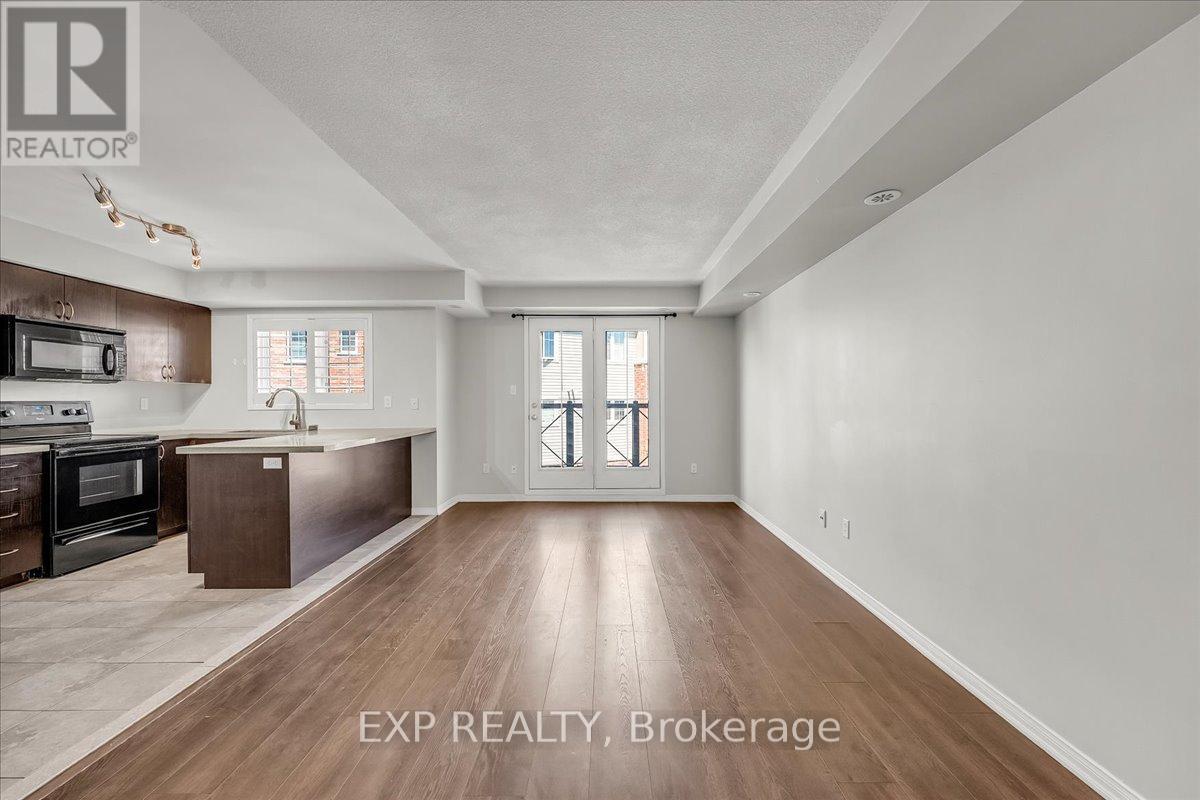 9 - 2557 Sixth Line, Oakville, Ontario  L6H 0H7 - Photo 8 - W13150880