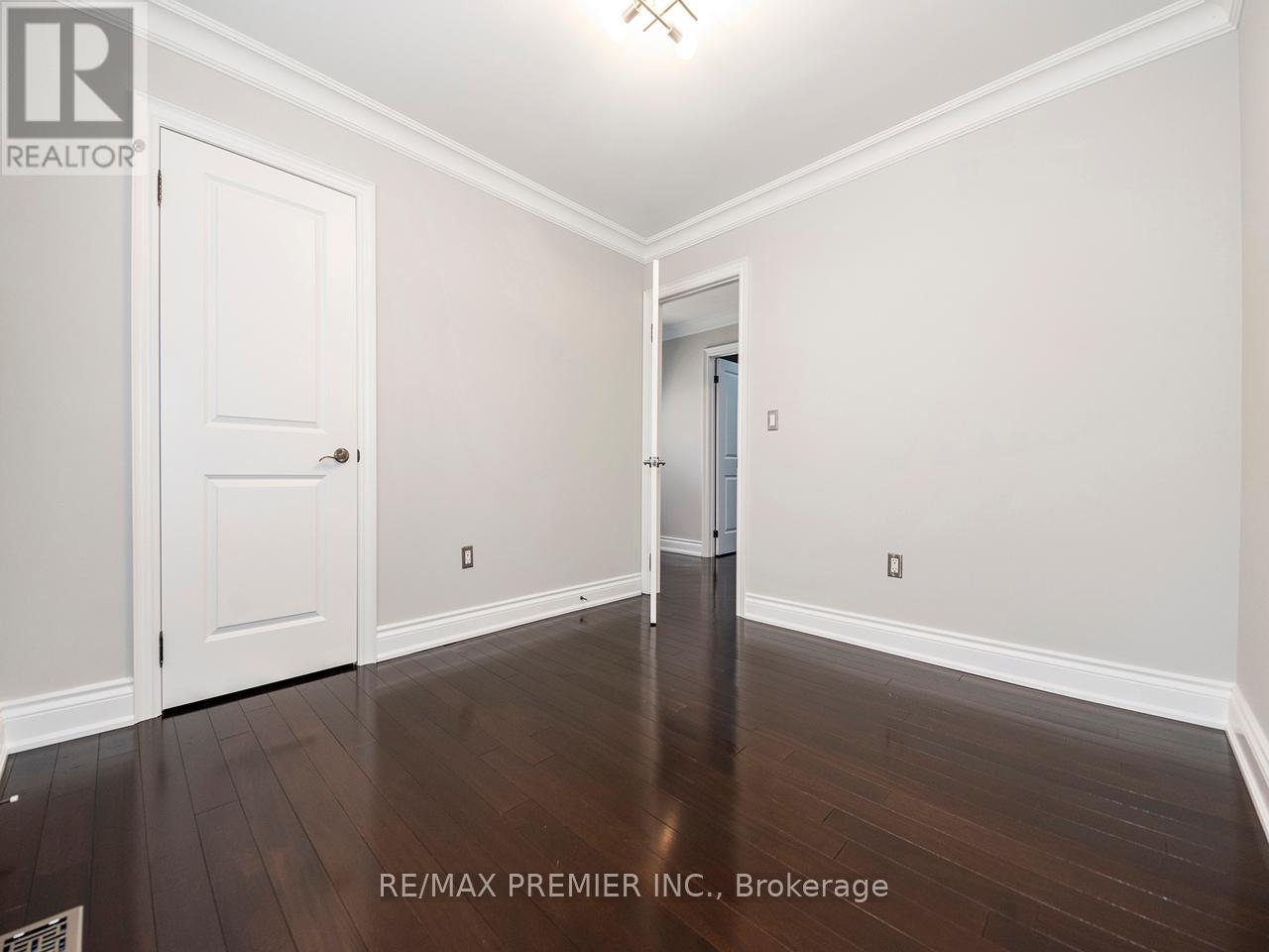 6 Lockburn Crescent, Brampton, Ontario  L7A 3W7 - Photo 20 - W13150154