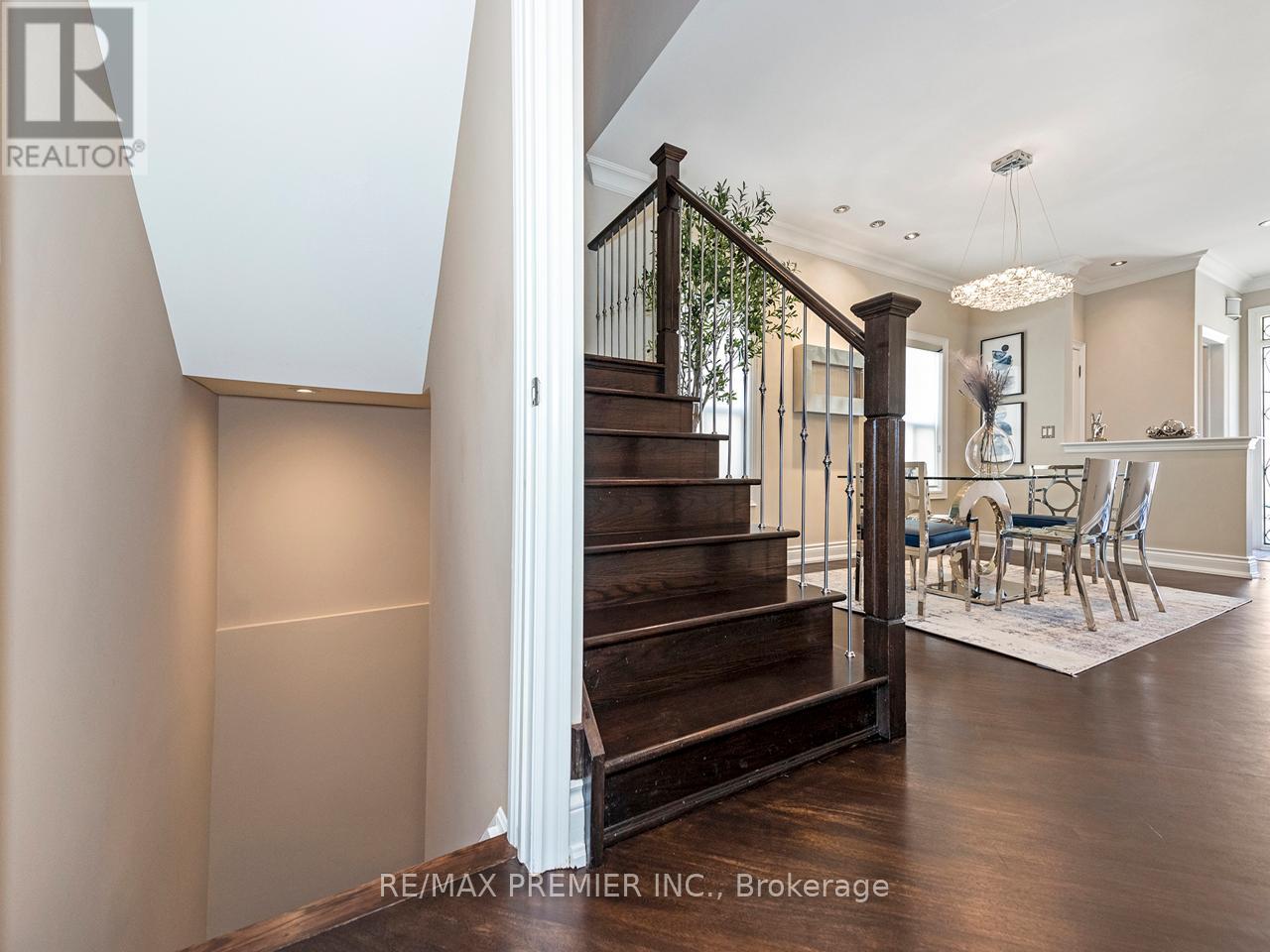6 Lockburn Crescent, Brampton, Ontario  L7A 3W7 - Photo 25 - W13150154