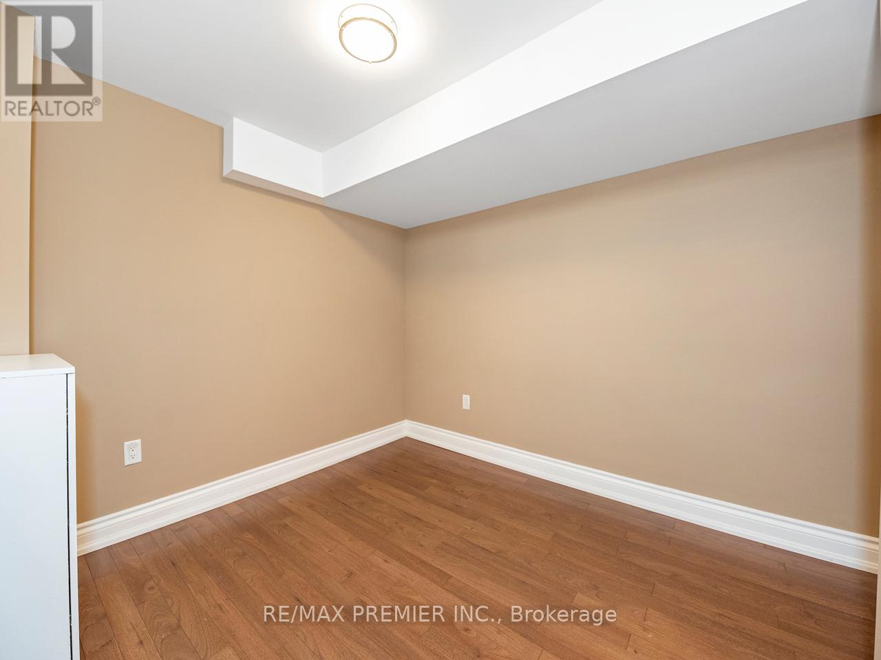6 Lockburn Crescent, Brampton, Ontario  L7A 3W7 - Photo 31 - W13150154