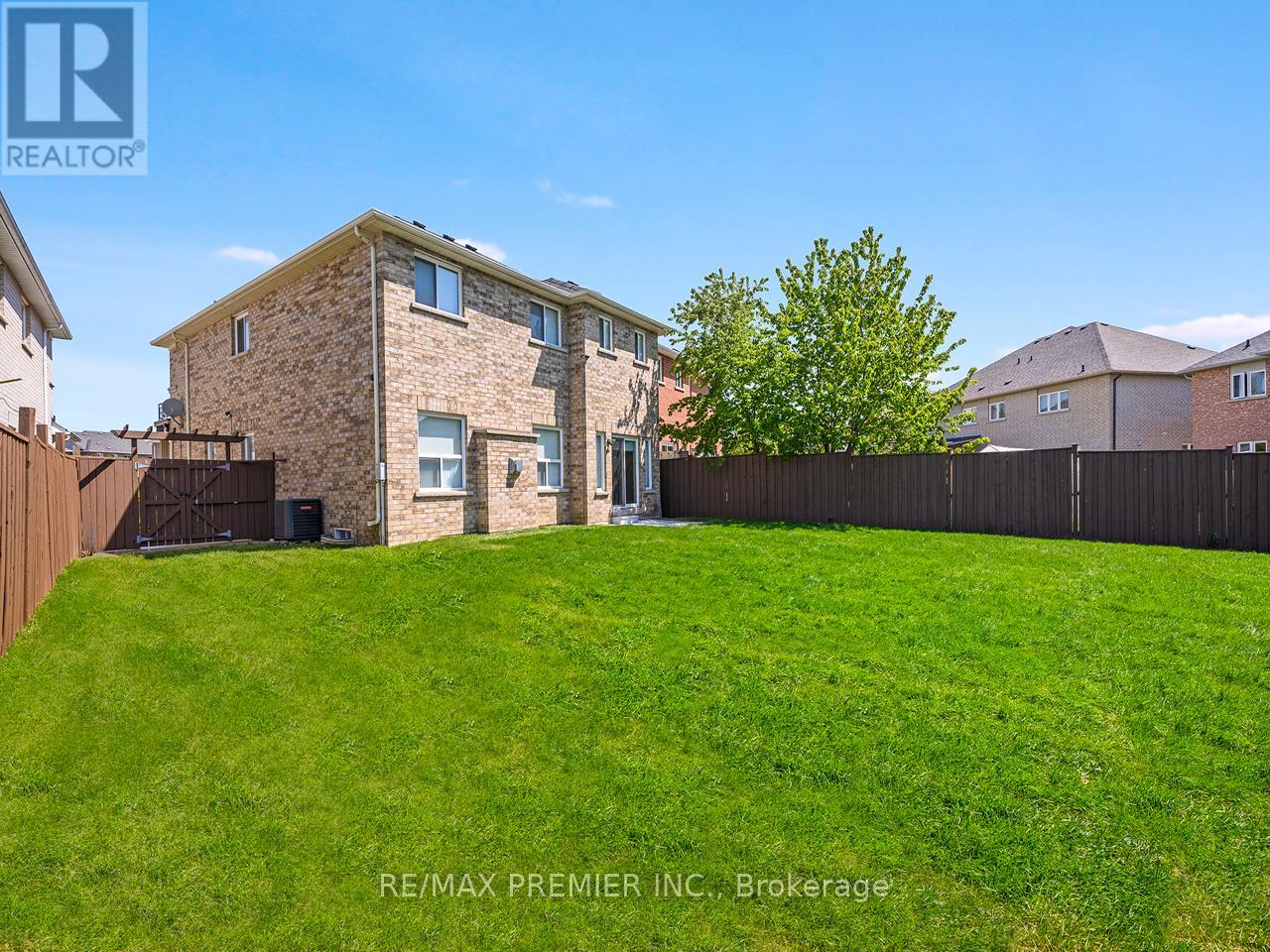 6 Lockburn Crescent, Brampton, Ontario  L7A 3W7 - Photo 42 - W13150154