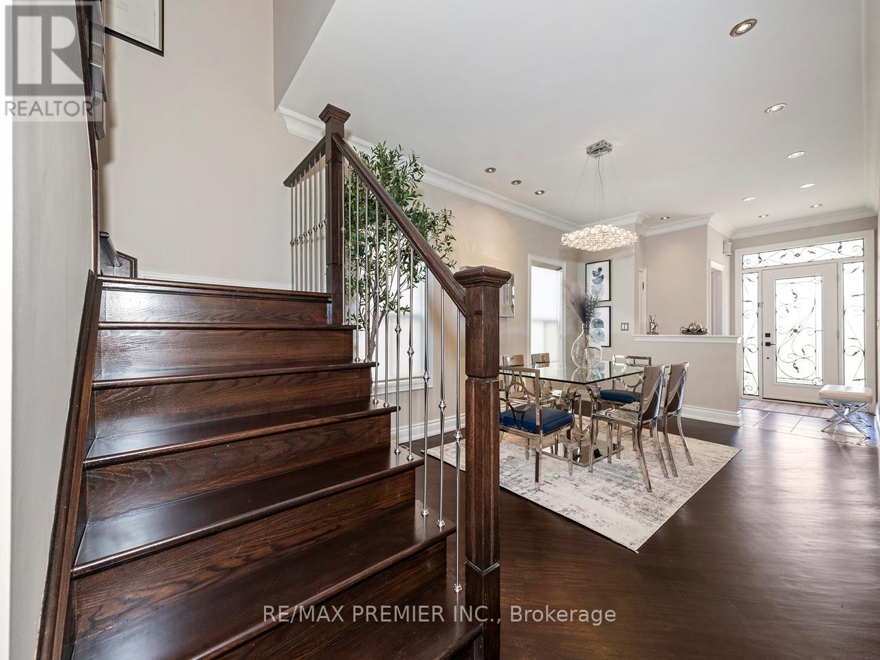 6 Lockburn Crescent, Brampton, Ontario  L7A 3W7 - Photo 15 - W13150154
